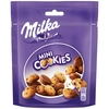 Verpackung von Milka Mini Cookies mit Keksen und Schokoladenstückchen auf lila Hintergrund.