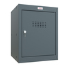 Anthrazitfarbener Schließfachschrank mit belüfteter Tür und Schlüsselschloss.