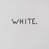 Weißes Whiteboard mit der Aufschrift "WHITE." in schwarz darauf abgebildet.