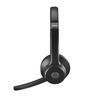 Schwarzes On-Ear Bluetooth-Headset mit Mikrofonarm aus seitlicher Sicht.