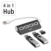 USB-Hub mit vier Ports und angeschlossenen USB-Sticks auf weißem Hintergrund.