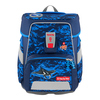 Blauer Schulranzen mit Manta-Rio-Motiv, reflektierenden Elementen und verschiedenen Fächern.