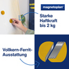 Gelber Magnet mit Vollkern-Ferrit Ausstattung zur starken Haftung bis 2 kg an einer Wandtafel.