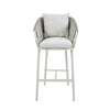 Barhocker mit leichtem Gestell, gepolsterter Sitzfläche und Kissen in sandfarbener Optik.