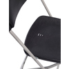 Grauer Klappstuhl mit schwarzem Sitz und gekreuzten Metallbeinen, aus der Budget-Serie von FEROS.