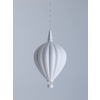 Hängender Lampenschirm in Form eines Heißluftballons, in weißer Farbe.