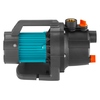 Wasserpumpe mit Griff und Anschlüssen, in seitlicher Ansicht, für Garten- und Pumpanwendungen.