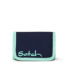 Satch Geldbörse in Ocean Mint mit aufklappbarem Design und sichtbarem Markenlogo.