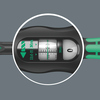 Drehmomentschlüssel mit Skala und Griffeinstellung im Wera Design auf grauem Hintergrund.