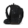 Schulrucksack Satch Match Plus in seitlicher Ansicht, schwarz mit sportlichem Design.