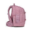 Satch Schulrucksack in Rosa mit floralem Design, seitliche Ansicht.