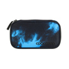 Schlampermäppchen mit blau-schwarzem Muster und Logo von COOCAZOO.