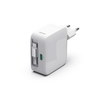 Schnellladegerät mit ausziehbarem USB-C-Kabel, kompaktes Design und zwei Ladeanschlüssen.