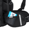 Schulrucksack COOCAZOO PORTER Black Coal mit Sichtfeld für Kartenfach am Hüftgurt.