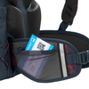 Schulrucksack mit Organizerfach für Fahrkarten und Kopfhörer in der seitlichen Polsterung.
