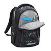 Schulrucksack MATE von COOCAZOO in schwarz mit grafischem Design und geöffnetem Hauptfach.