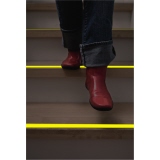 tesa® Antirutschband 25 mm x 5 m (B x L) fluoreszierend