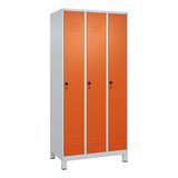 C+P Kleiderspind Classic PLUS mit Standfuß 900 x 1.950 x 500 mm (B x H x T) lichtgrau