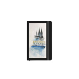 Schwarzes Hardcover-Notizbuch mit Aquarell-Druck des Kölner Doms auf der Vorderseite.