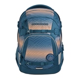 Schulrucksack in Blau mit geometrischem Muster, positiver Außentasche und verstellbaren Riemen.