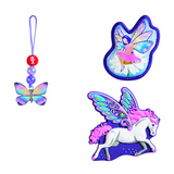 Drei bunte Ranzen-Accessoires mit Pegasus und Schmetterlingsmotiven für Schulranzen.