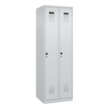 C+P Kleiderspind Evolo PLUS mit Sockel 2 Abteile lichtgrau