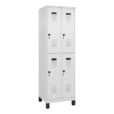 C+P Kleiderspind Evolo PLUS mit Standfuß 600 x 1.950 x 500 mm (B x H x T) verkehrsweiß