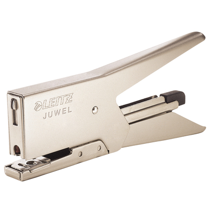 Heftzange mit metallischem Finish, seitlichem Öffnungsmechanismus und verstellbarem Amboss.