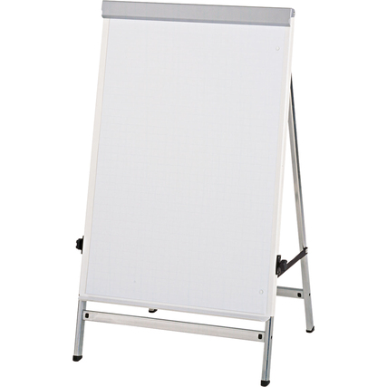 Flipchart mit weißen Schreibfläche, stabiler Konstruktion und höhenverstellbarem Design.