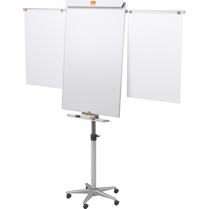Mobiles Flipchart mit drei abnehmbaren Blättern und verstellbarem Standfuß auf Rollen.
