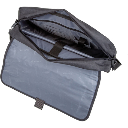 Notebooktasche mit offenem Innenleben, gefüttert und mit Aufbewahrungstaschen.