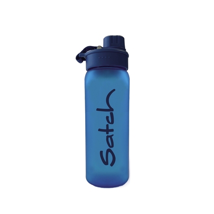 Blaue Trinkflasche mit Drehverschluss und Befestigungshaken, beschriftet mit 'Satch'.