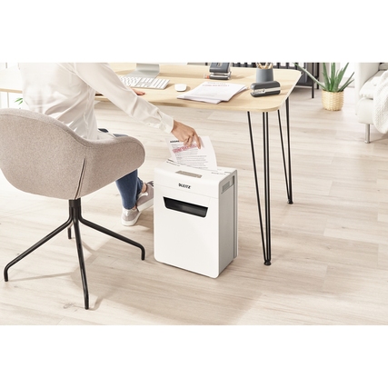 Leitz Aktenvernichter IQ 8X Protect Premium Produktbild pa_ohnedeko_1 XL