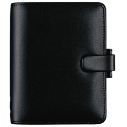 Schwarzer, glatt strukturierter Planer mit Druckknopfverschluss und klassischem Design.
