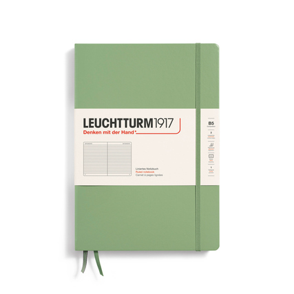 Grünes Hardcover-Notizbuch DIN B5 mit Elfenbeinfarbener Banderole und zwei Lesezeichen.