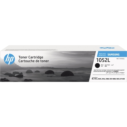 Toner Cartridge in schwarzer Verpackung mit Landschaftsbild und Produktbezeichnung 'MLT-D1052L'.
