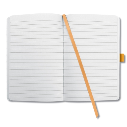 Offenes liniert Notizbuch mit orangefarbenem Lesezeichen und gelben Einband.