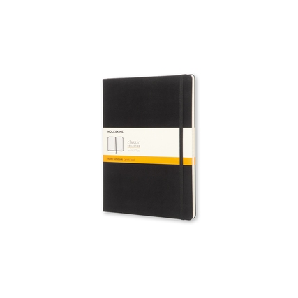 Schwarzes Moleskine Notizbuch Classic Hardcover XL mit Papierbanderole und elastischem Verschluss.