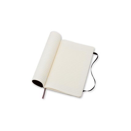 Offenes, lineares Moleskine Notizbuch in Schwarz mit gebogenem Einband und schwarzem Lesebändchen.