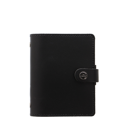 Schwarzer Organizer in Pocket-Größe mit ikonischem Design und Druckknopfverschluss.