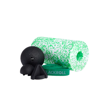 Set aus vier BLACKROLL Produkten zur Rückenentspannung, inklusive Rolle und Massageteilen.