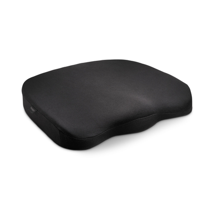 Schwarzes ergonomisches Sitzkissen mit konturiertem Design zur Unterstützung der Wirbelsäule.