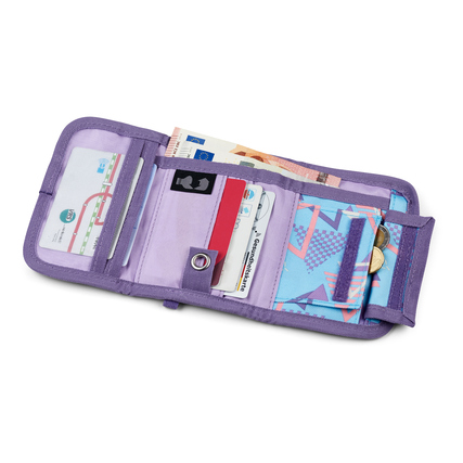 Offene Geldbörse in lila mit verschiedenen Fächern für Geldscheine, Münzen und Karten.