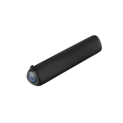 Schwarzer, zylindrischer Bluetooth-Lautsprecher mit runder, blauer Taste an einem Ende.