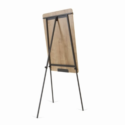 Stativ-Flipchart in Holzoptik (Eiche) im klassischen Dreibein-Design von hinten.