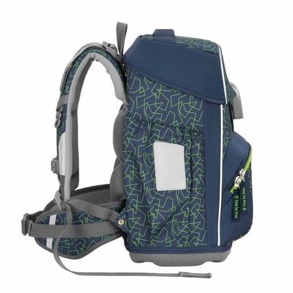 Schulranzen in Seitenansicht mit geometrischem Muster und ergonomischen Gurten.