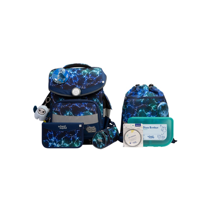 Schulranzen in blauem Wellenmuster mit Zubehör wie Federmäppchen und Turnbeutel.