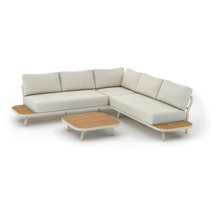 Eck-Loungemöbel-Set mit hellen Kissen und Holz-Ablageflächen, ideal für Außenbereiche.