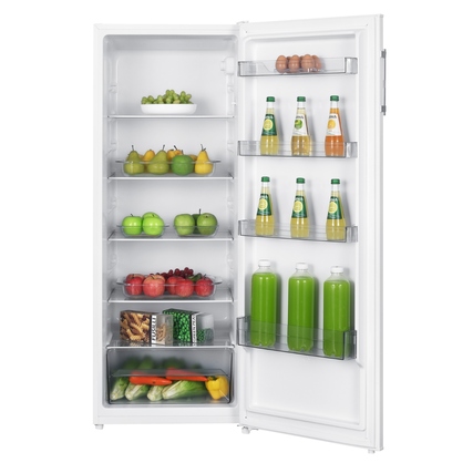 Kühlschrank mit geöffneten Türen, gefüllt mit Obst, Gemüse und Getränken.