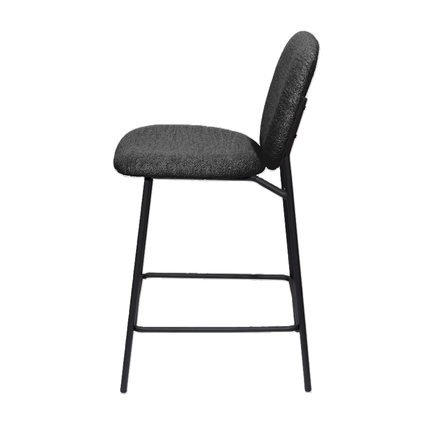 Anthrazitfarbener Barhocker mit gepolsterter Sitzfläche und Rückenlehne in Seitenansicht.